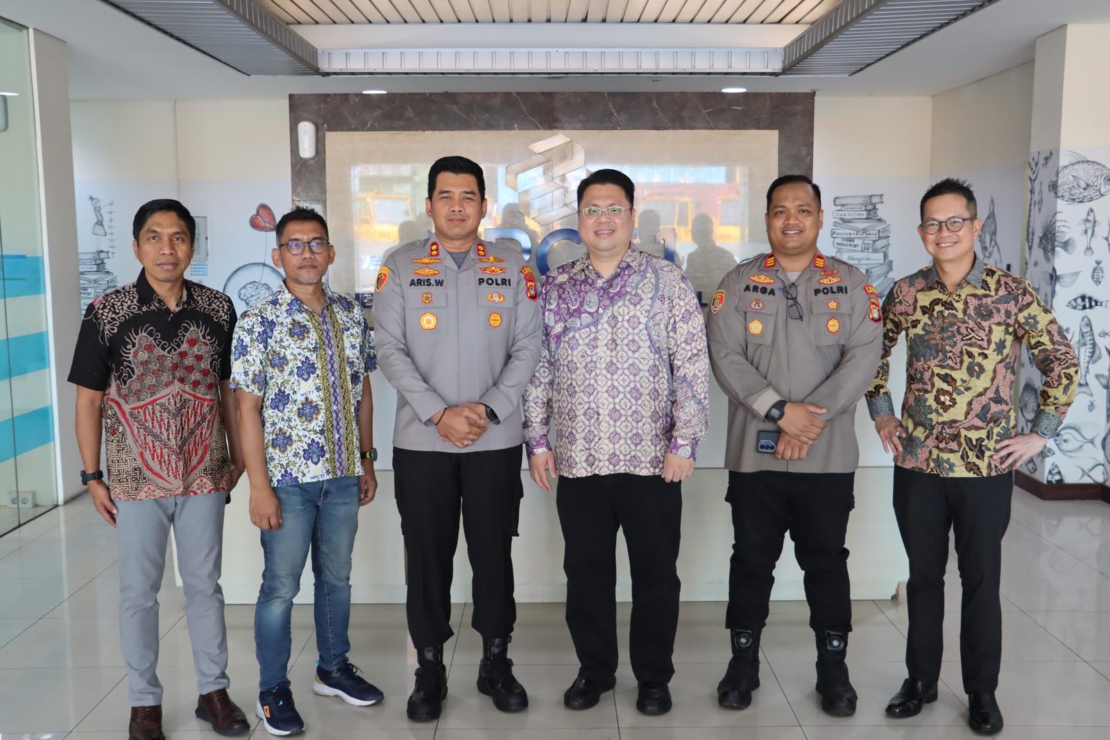Kapolres Pelabuhan Tanjung Priok Hadiri Peresmian Implementasi Electric Prime Movers di Terminal NPCTI