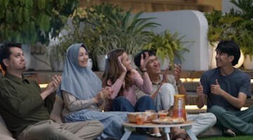 Film “Titip Bunda di Surga-Mu” Rilis Official Trailer & Poster, Siap Hadirkan Kisah Hangat Penyejuk Hati Jelang Hari Raya Lebaran