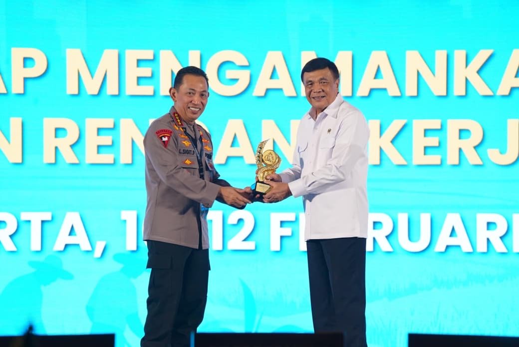 Pasca Penembakan Pesawat di Boven Digoel, Menko Polkam Apresiasi TNI-Polri atas Langkah Sigap Evakuasi Korban dan Pemulihan Keamanan