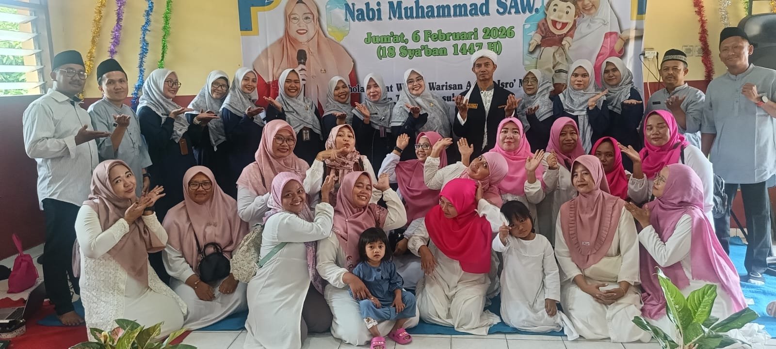 Peringati Isra Mi’raj, SDN 09 KalideresTanamkan Nilai Sholat Tepat Waktu Sejak Dini