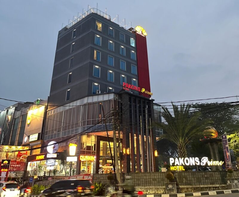 Pakons Prime Hotel salahsatu hotel bintang empat di tangerang, membuat promo Iftar 