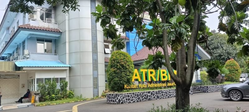 ILUSTRASI - warga geram soal pengurusan sertifikat di BPN Jakarta Barat tak rampung bertahun-tahun. (Foto: Istimewa).