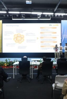 VCI 2026 HighScope Indonesia: Siswa SMK–SMA Adu Strategi Bisnis, Penerima KJP Bersinar