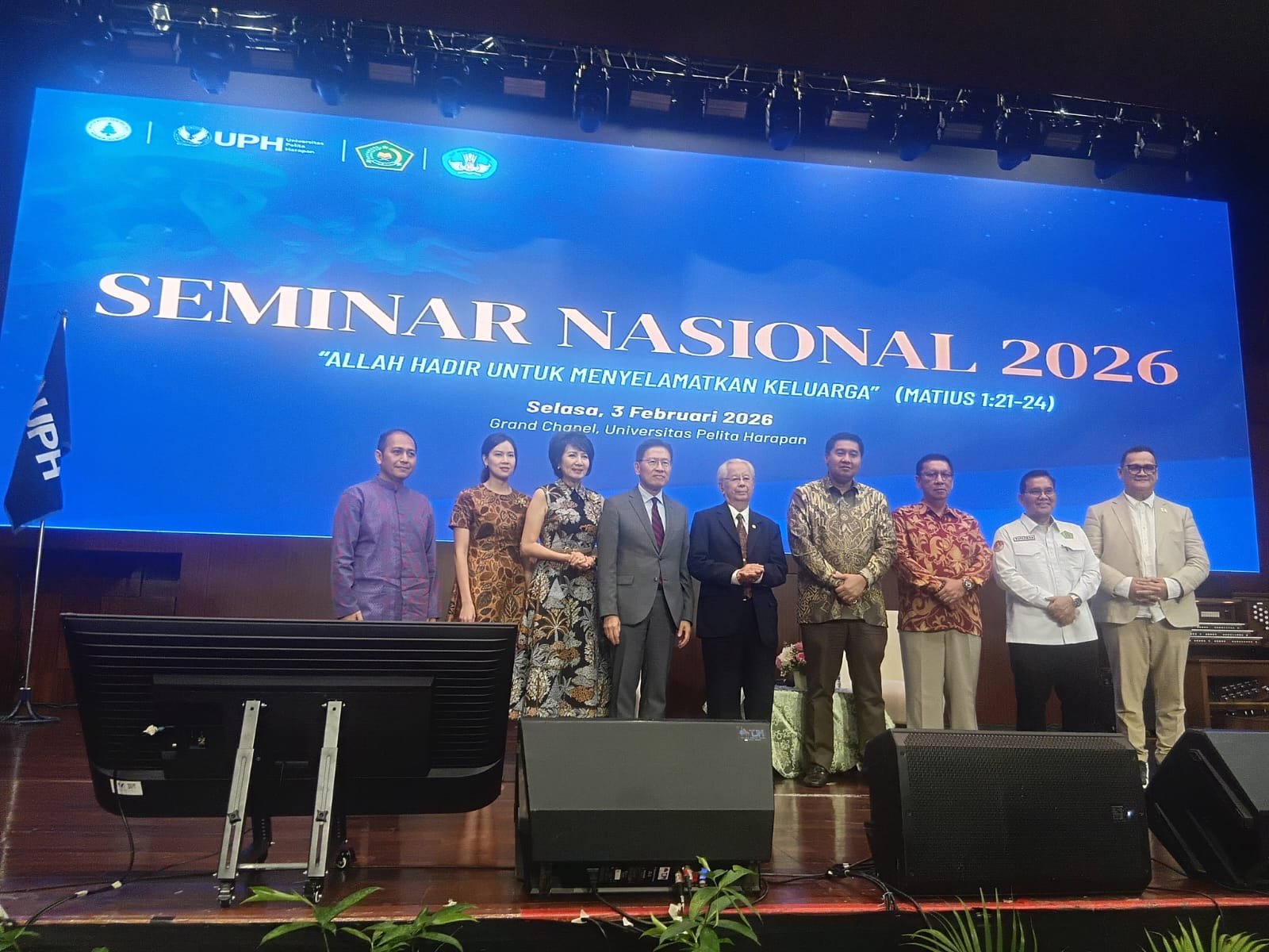 Seminar Natal di UPH, Dari Iman Keluarga Menuju Pembangunan Nasional
