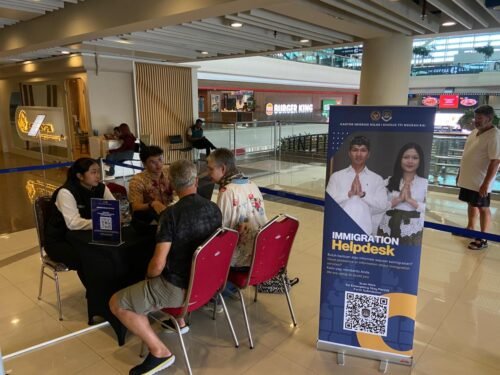 Penutupan Jalur Udara Timur Tengah, Ribuan Penumpang di Bali Terdampak: Imigrasi Berlakukan ITKT dan Bebas Denda Overstay