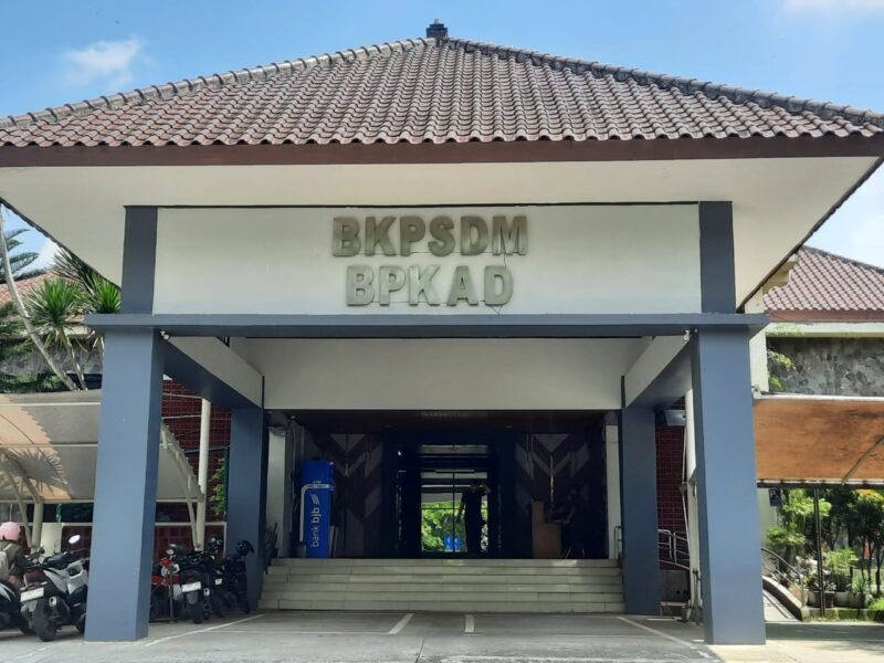 Foto gedung BKPSDM dan BPKAD Kabupaten Tangerang, (11/03/2026)