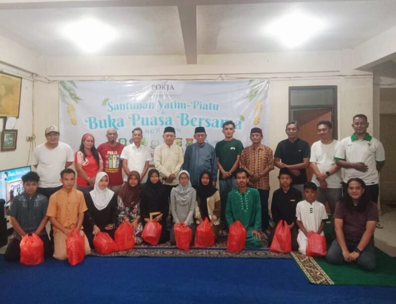 Rangkaian kegiatan Ramadan 1447 H, Pokja WHTR buka puasa bersama dan santunan anak yatim, di sekretariat Pokja WHTR di Jalan Perintis Kemerdekaan No. 38A, Babakan, Kota Tangerang, Rabu (18/03/2026).