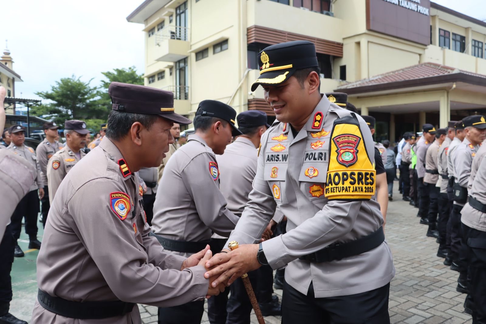 Apel Gabungan dan Halal Bihalal Polres Pelabuhan Tanjung Priok Berlangsung Khidmat, Kapolres Tekankan Profesionalisme dan Kamtibmas