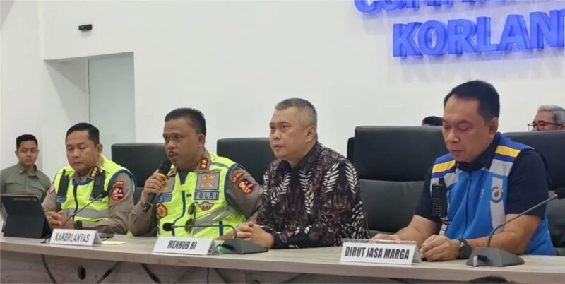POTRET - One Way Tol Trans Jawa dimulai, Korlantas menyiapkan 3 tahap hingga KM 188–70. (Foto: Istimewa).