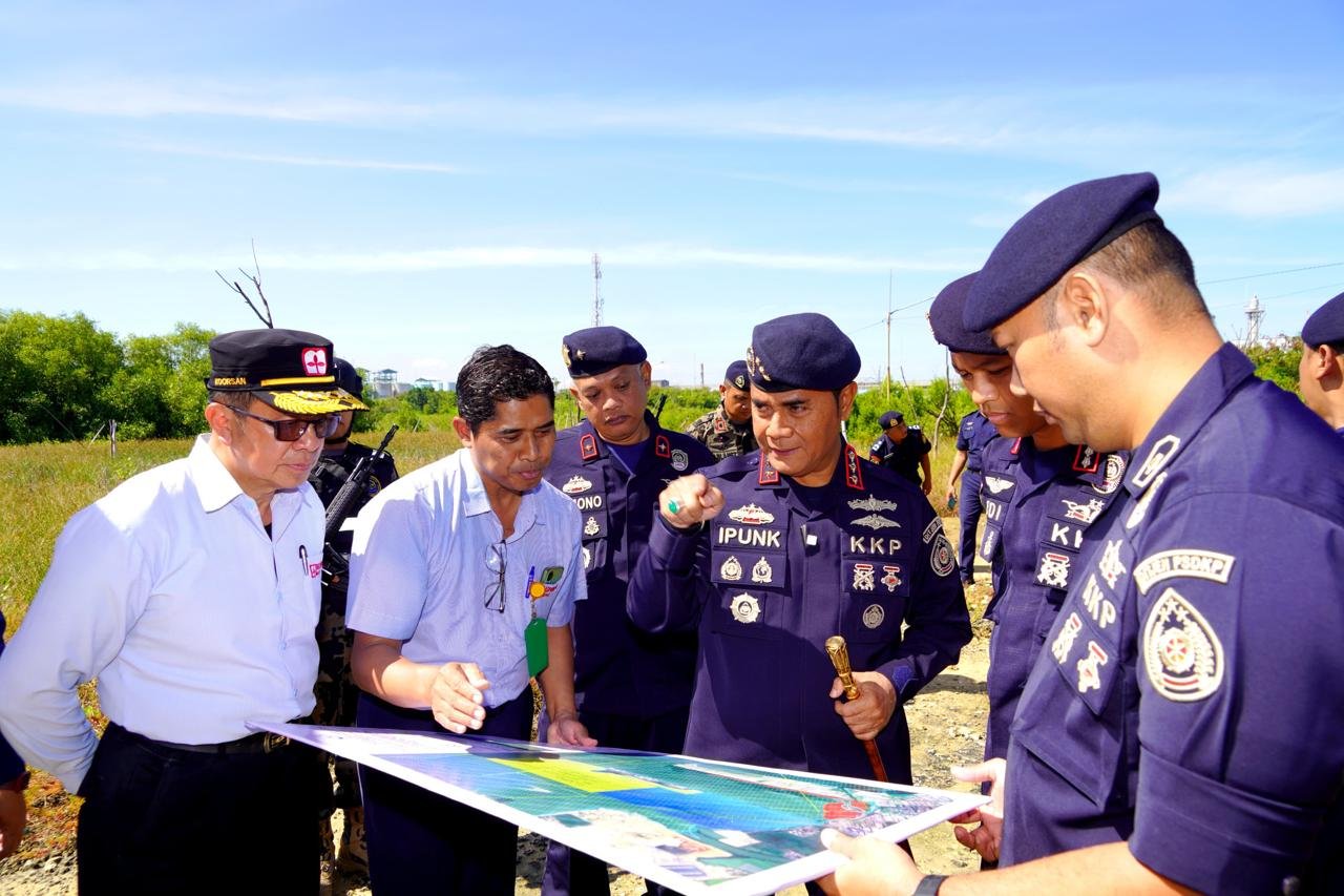 KKP Hentikan Pemanfaatan Ruang Laut Tak Berizin Seluas 30 Ha di Gresik