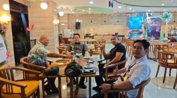 Ngopi Santai di Denpasar, Bahas Peran Polisi Militer, Media, dan Kedekatan TNI dengan Rakyat