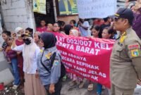 POTRET - penertiban lahan di Kalideres Jakarta Barat membuahkan hasil dan 7 KK berhasil direlokasi ke Rusun dan Hunian Mandiri. (Foto: Istimewa).
