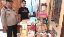 Sahabat Kehidupan menyerahkan hasil open donasi, kepada bapak Abdul Ghofur didampingi oleh Bhabinkamtibmas Kelurahan Gerendeng, Polsek Karawaci, Bapak Aipda Mansyur, Kamis (16/04/2026)
