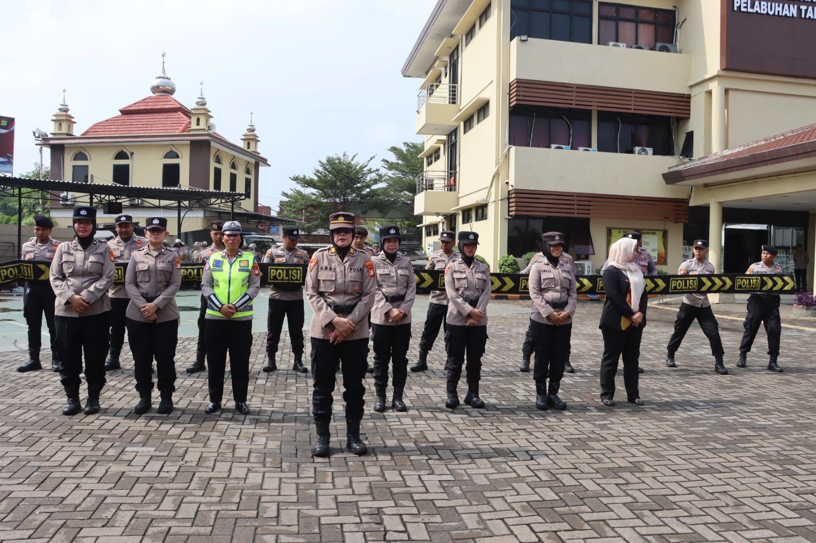 Polres Pelabuhan Tanjung Priok Gelar Latihan Dalmas, Tingkatkan Kesiapsiagaan Jelang Hari Buruh Internasional 2026