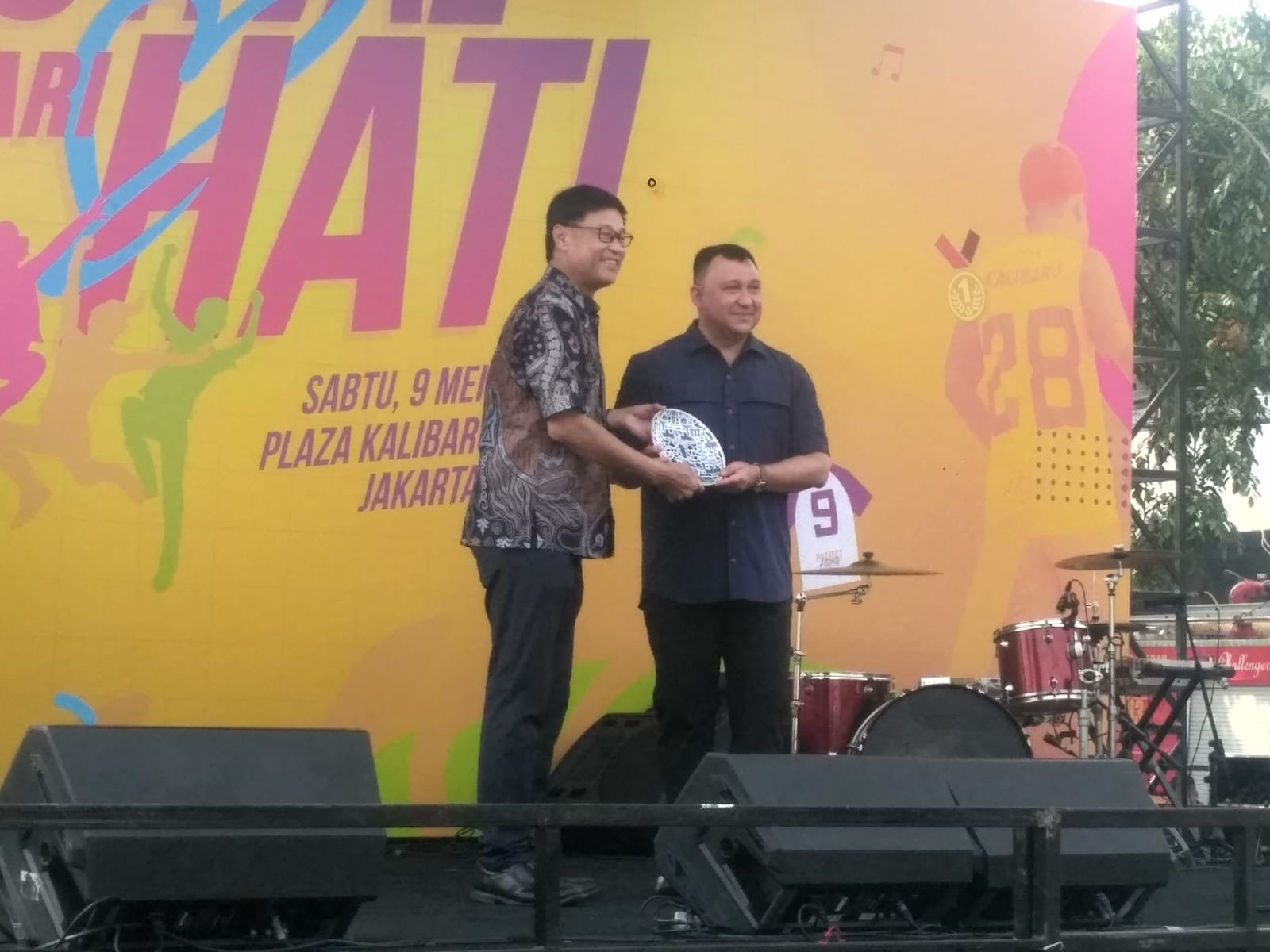 Warga Kali Baru Tunjukkan Semangat Kebersamaan dalam Festival Meriah Jakarta Utara