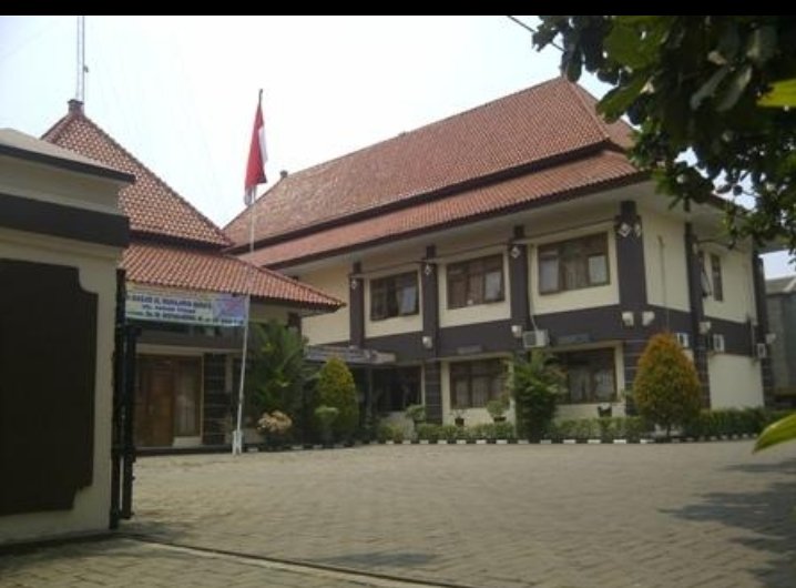 Kantor Kecamatan Karang Tengah