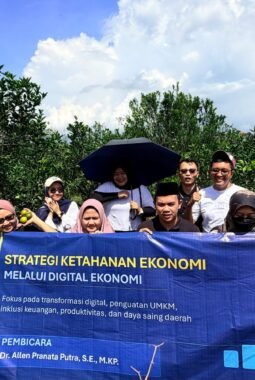 Dosen UPNVJT Gelar Pengabdian Masyarakat di Kebun Jeruk Batu Malang, Dorong Penguatan Agrowisata dan Ekonomi Lokal