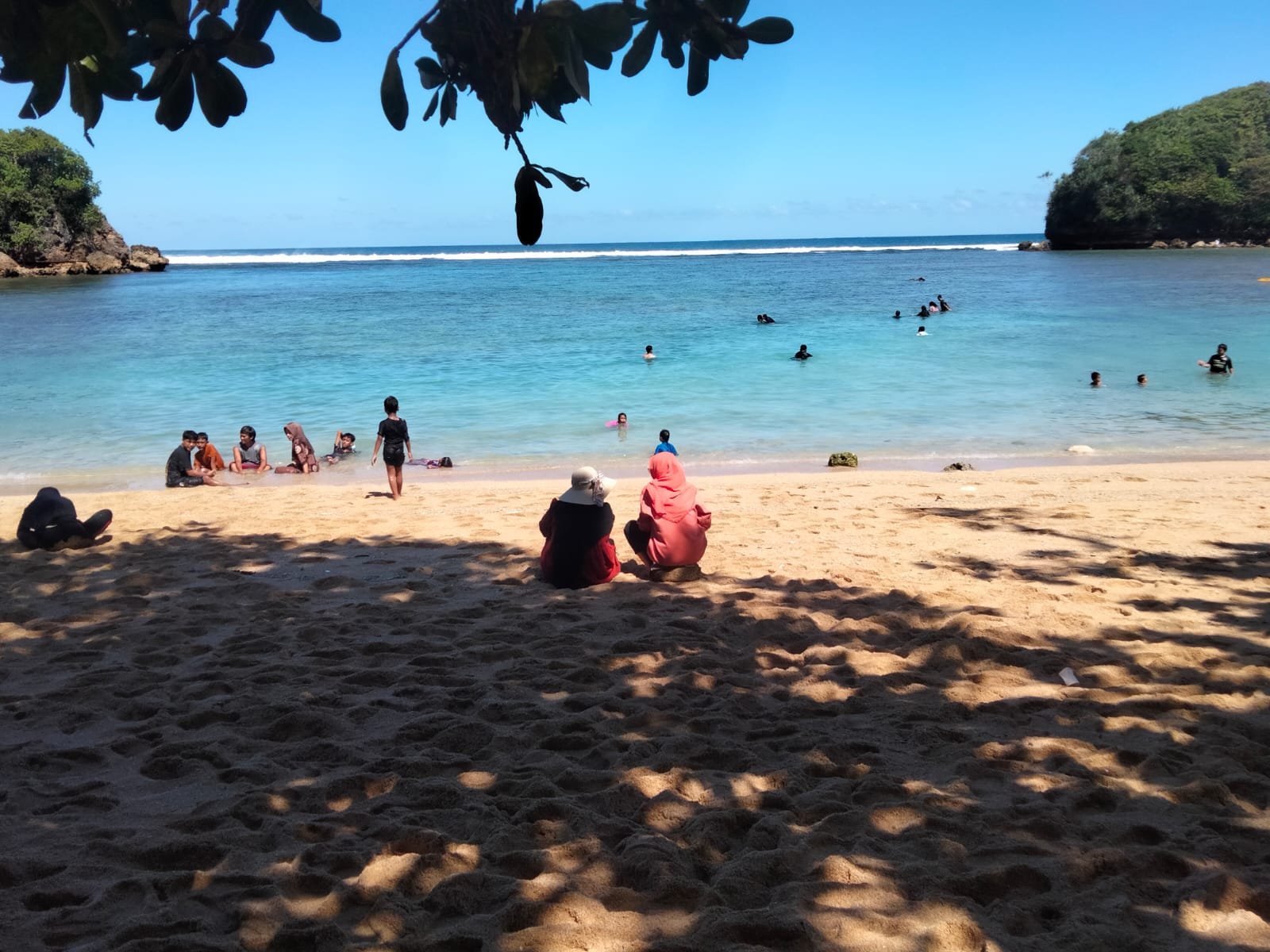 Pantai Banyu Meneng Malang Diprediksi Diserbu Wisatawan Saat Libur Panjang, Kunjungan Naik 70 Persen