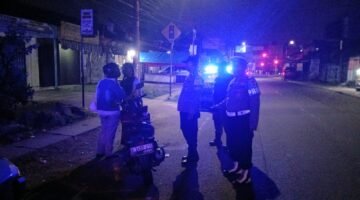 Polsek Karawaci Gelar Razia Stasioner Dini Hari, Antisipasi Tawuran dan Kejahatan Jalanan