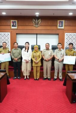 Jakarta Barat Gandeng Sidoarjo Tangani Sampah dengan Teknologi Eco Lindi