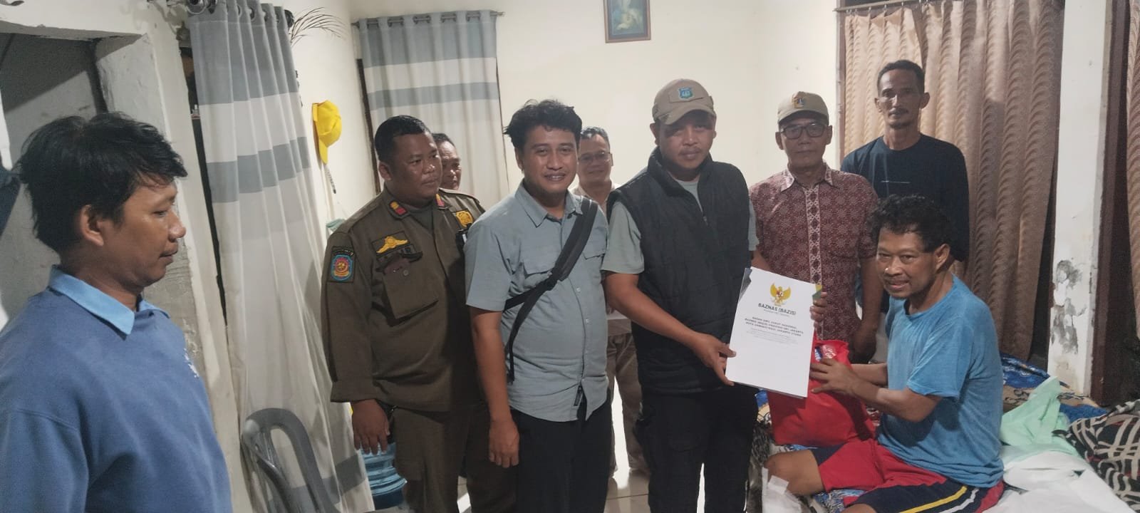 Warga Disabilitas di Semper Timur Terima Bantuan dari BAZNAS Jakarta Utara