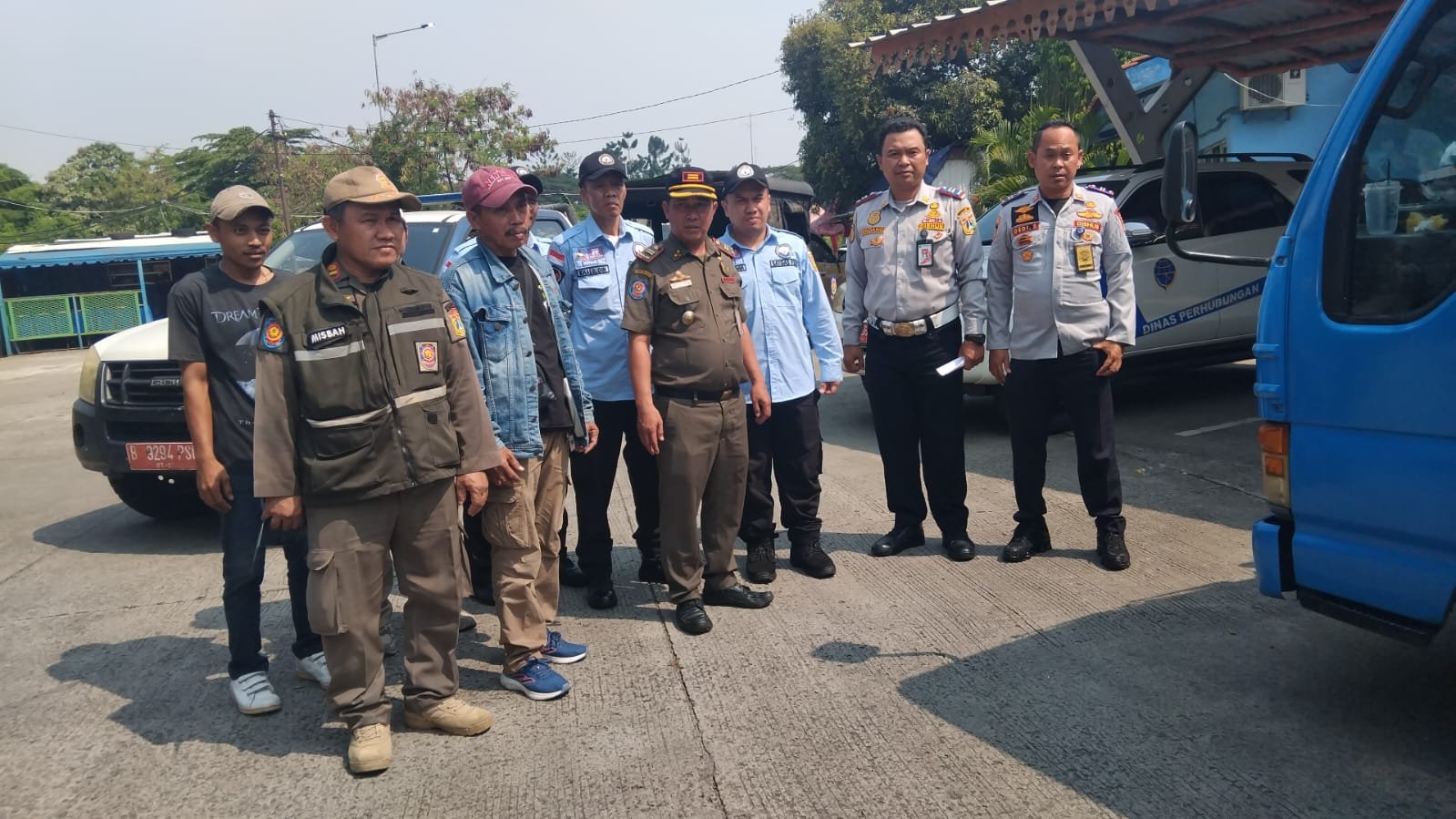 Razia Parkir Liar di Kembangan, Sudinhub Jakarta Barat Cabut Pentil 150 Motor dan Amankan 4 Jukir Liar