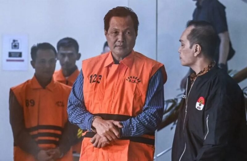 POTRET - Bupati Muara Enim dan tiga tersangka kasus suap resmi ditahan KPK. (Foto: Istimewa).