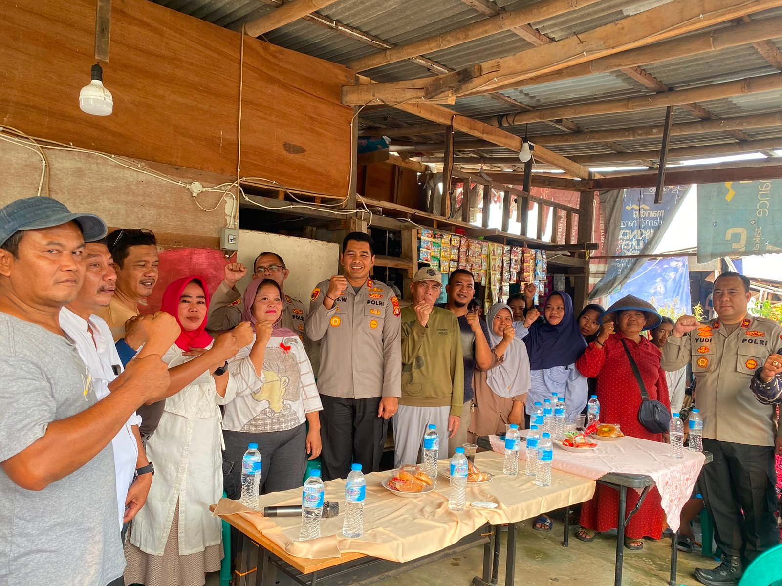 Jaga Jakarta On The Spot: Kapolres Pelabuhan Tanjung Priok, Serap Aspirasi Warga Muara Angke dan Perkuat Keamanan Lingkungan