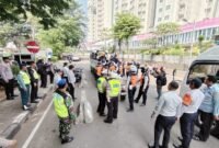POTRET - 150 sepeda motor terjaring operasi cabut pentil dalam penertiban parkir liar di Kalideres. (Foto: Istimewa).