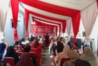 POTRET - Anggota DPRD Komisi C Fraksi PDIP, Gani Suwondo Lie saat menggelar Forum Masyarakat Serap Aspirasi di Papanggo, Jakut. (Foto: Suara Realitas/Kipray).