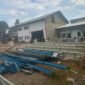 POTRET - proyek di Marunda diduga tak kantongi izin yang tuai keluhan warga sekitar. (Foto: Suara Realitas/Baretha.S).