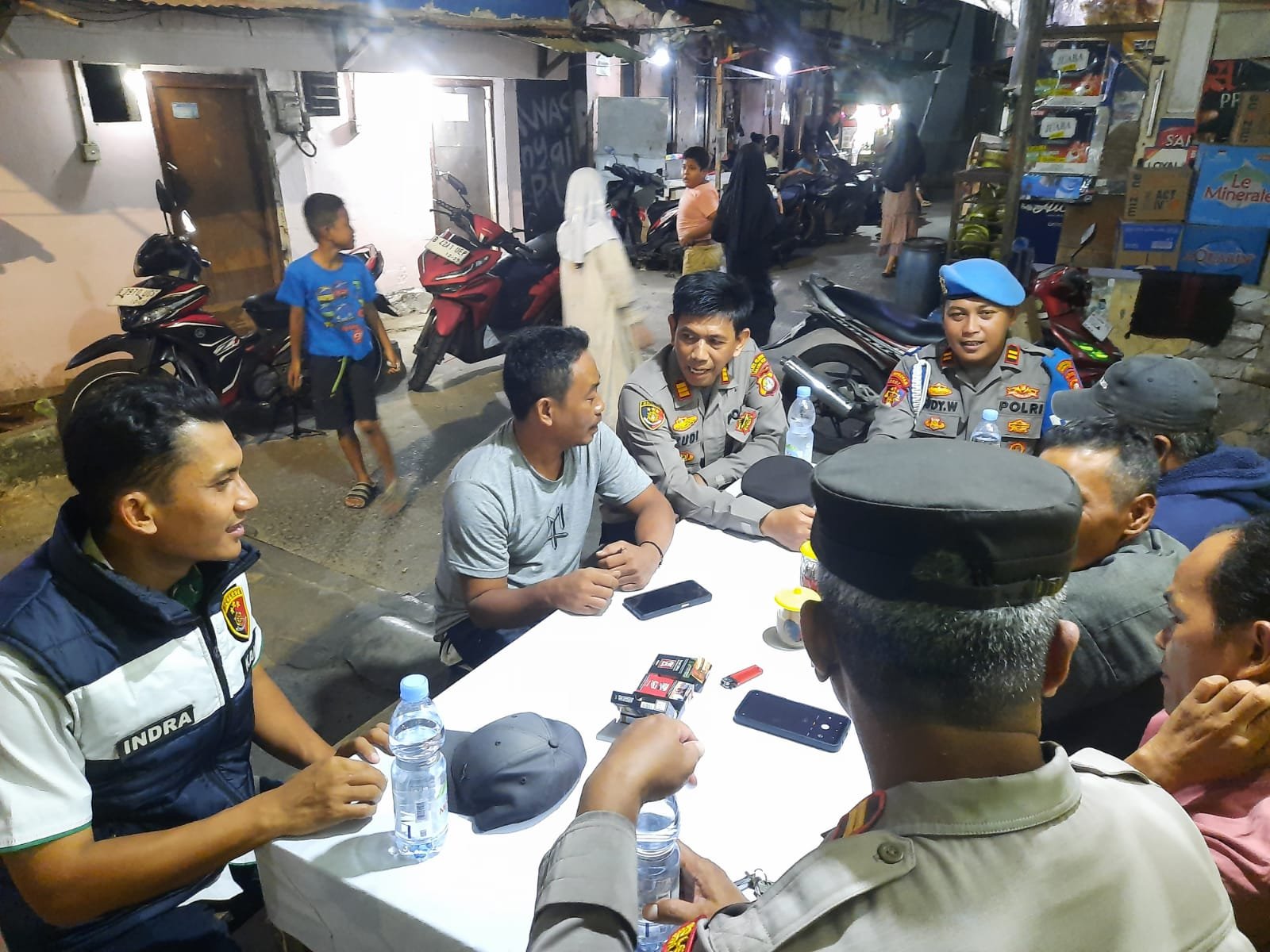 Jaga Jakarta On The Spot Polsek Kawasan Sunda Kelapa Perkuat Sinergi dengan Warga Muara Angke, Wujudkan Kamtibmas Aman dan Kondusif
