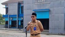 Camat Rajeg Oman Apriaman, SKM, S.IP, M.Si