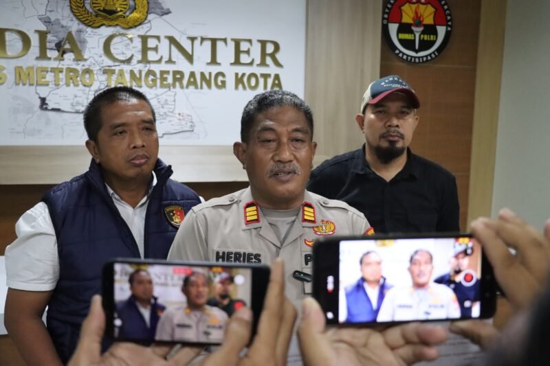 Kasihumas Polres Metro Tangerang Kota AKP Iwan Heriestiawan menjelaskan, Penangkapan dipimpin langsung oleh AKP Suwito bersama tim Jatanras Satreskrim Polres Metro Tangerang Kota.