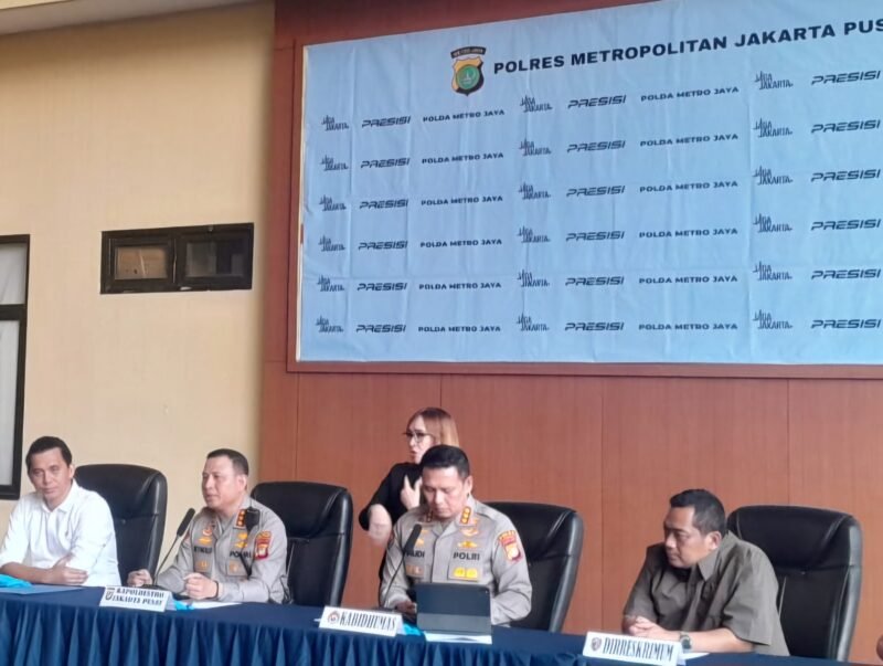 POTRET - Polisi mengungkap momen 3 karyawan percetakan di Jakpus disekap selama 21 hari tanpa diberi makan. (Foto: Istimewa).