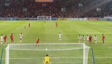 POTRET - Timnas Indonesia U-19 lolos ke Semi-final usai tekuk Vietnam 2-1 lewat Penalti Injury Time, Minggu (7/6/2026). (Foto: Tangkapan Layar/Ist).