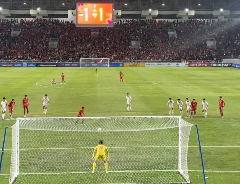 POTRET - Timnas Indonesia U-19 lolos ke Semi-final usai tekuk Vietnam 2-1 lewat Penalti Injury Time, Minggu (7/6/2026). (Foto: Tangkapan Layar/Ist).