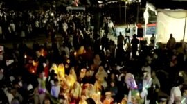 POTRET - sekitar 1.200 peserta pawai obor dari Sunter Agung memadati pelataran Jakarta International Stadium (JIS). (Foto: Istimewa).