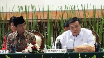 Hadapi Ancaman El Nino, Menko Polkam Arahkan Desk Karhutla Tingkatkan Kesiapsiagaan dan Pencegahan