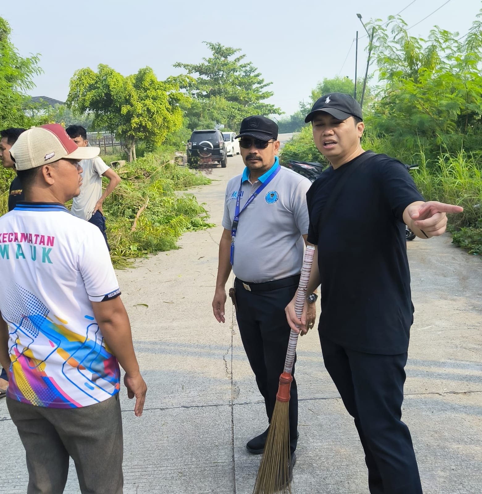 Pemerintah Kecamatan Mauk Giat Korvei Aksi Bersih-bersih, Sekcam: Semangat Gotong Royong Wujudkan Lingkungan Sehat ‎