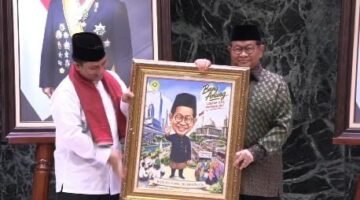 Gubernur DKI Lepas 65 Wisudawan Pendidikan Kader Mubalig