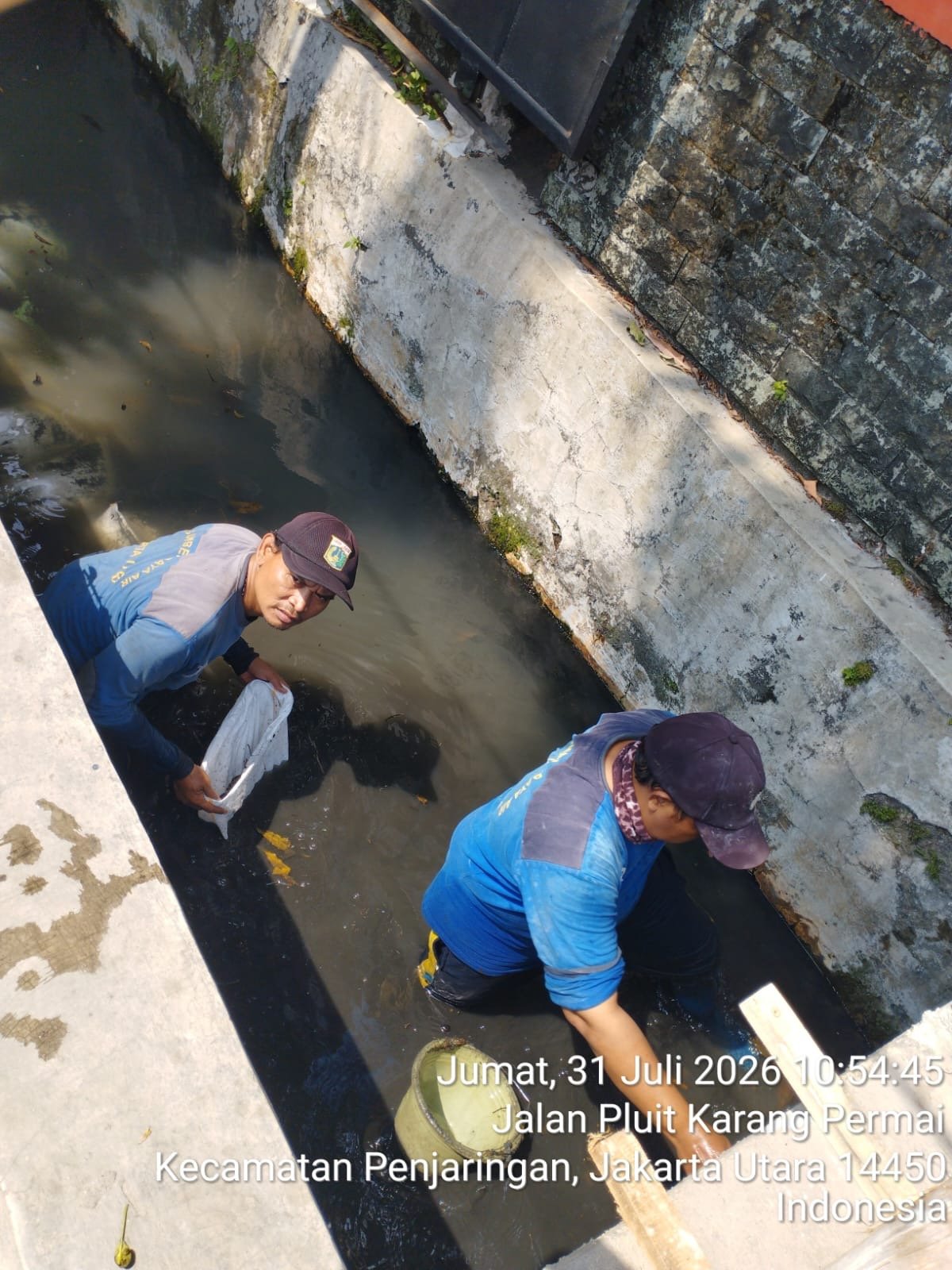 Pengerukan Saluran di Jalan Pluit Karang Permai Diapresiasi, Sudin SDA dan Kelurahan Pluit Optimistis Kurangi Risiko Genangan