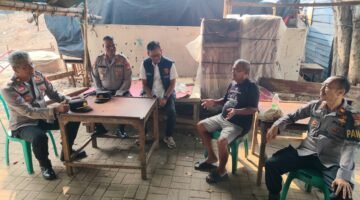 Jaga Jakarta On The Spot” (JJOS), Polsek Kawasan Kalibaru Perkuat Sinergi dengan Masyarakat Pekerja Demi Ciptakan Kamtibmas yang Aman dan Kondusif