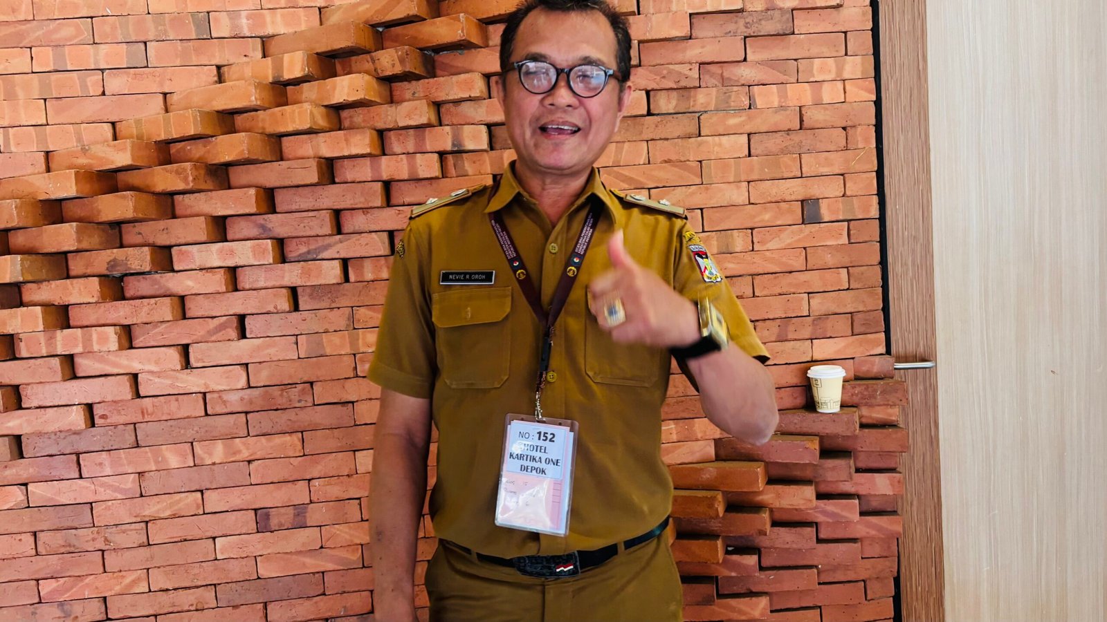 Dari Minahasa ke UI, Nevie R. Oroh Apresiasi Program Kepala Desa Masuk Kampus untuk Perkuat Kapasitas Desa