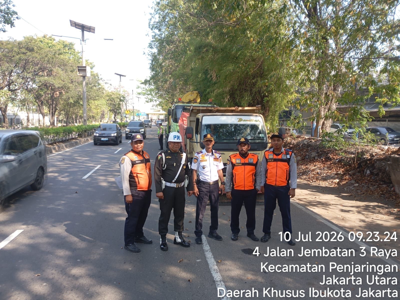 Enam Kendaraan Barang Ditindak dalam Operasi Lintas Jaya di Jakarta Utara