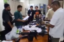 Foto: Penemuan ratusan senjata, narkotika, dan berbagai barang terlarang di sebuah sekolah swasta di Jakarta Selatan. (Beritasatu.com).