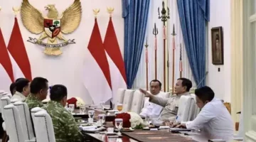 Foto: Presiden Prabowo Subianto menerima Panglima TNI Jenderal TNI Agus Subiyanto, Wakil Panglima TNI Jenderal TNI Tandyo Budi Revita hingga sejumlah kepala staf. (Beritasatu.com/Instagram Seskab).