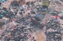Foto: Dinas Lingkungan Hidup (DLH) Jakarta tidak berhenti menindak empat perusahaan yang terbukti menjalankan kegiatan pengangkutan sampah tidak sesuai izin. (Beritasatu) 