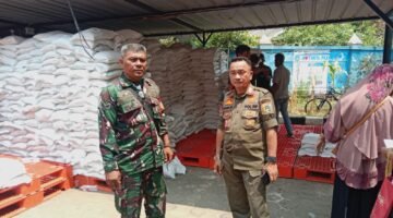 Penyaluran Bantuan Pangan Bulog di Kelurahan Koja Berjalan Tertib dan Kondusif