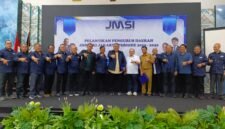 POTRET - Pengurus JMSI DKI Jakarta resmi dilantik, Teguh Santosa: bangun kolaborasi, lawan disinformasi dengan Jurnalisme Berkualitas. (Foto: Istimewa).